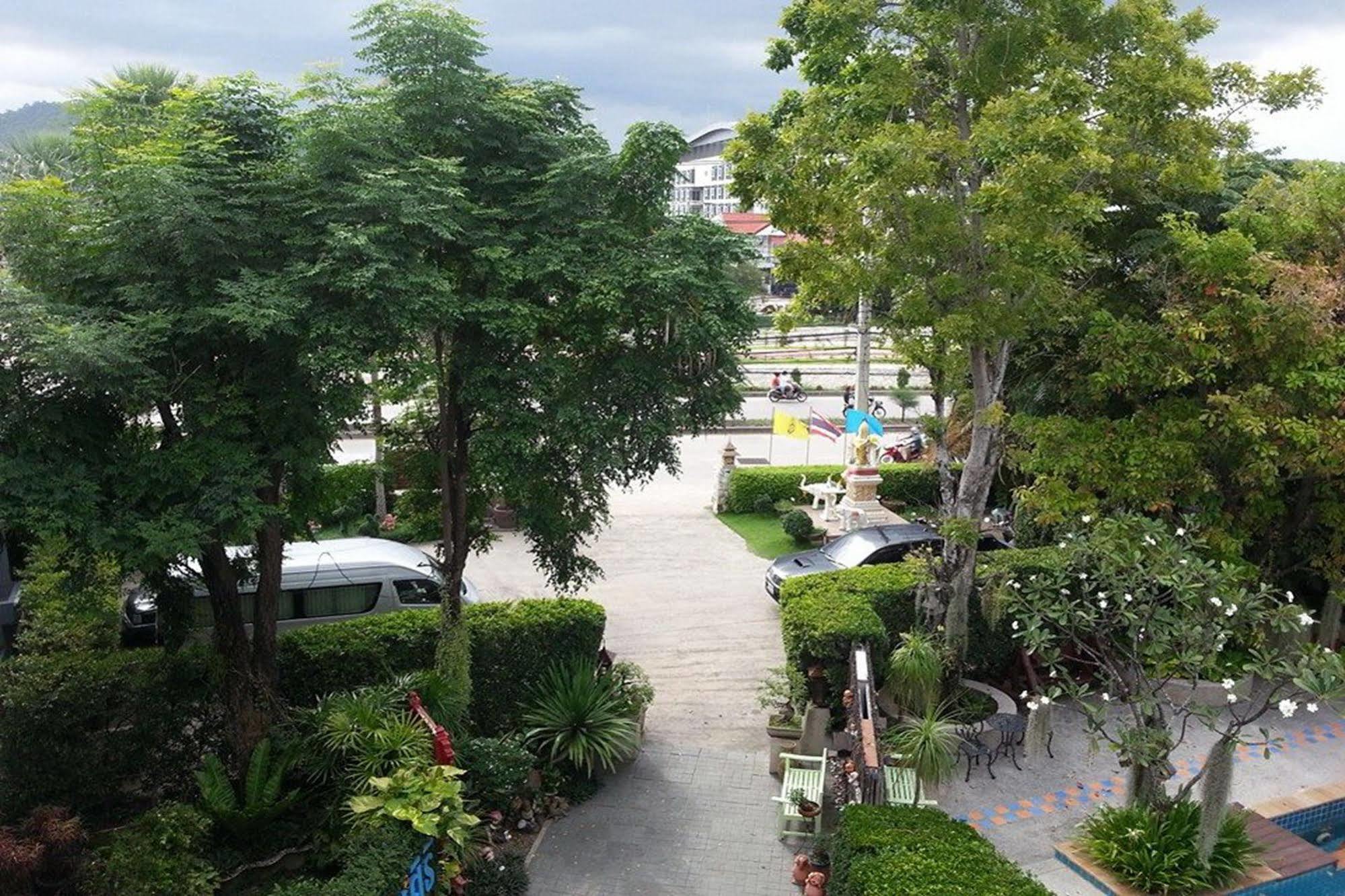 Mini-hôtel Baan Suksiri 3*